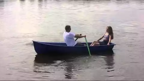 0 видео для Стеклопластиковая лодка Дельфин