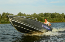 3 - Wyatboat-460 P 