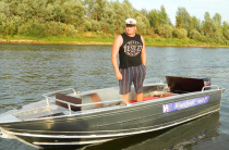 12 - Wyatboat-460 P 