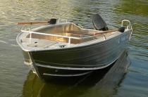 8 - Wyatboat-490 P 
