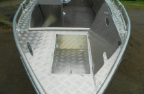 10 - Wyatboat-490 C 